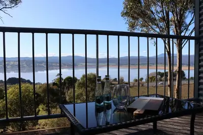 Image de The Lookout Studio Tamar Ridge Apartment