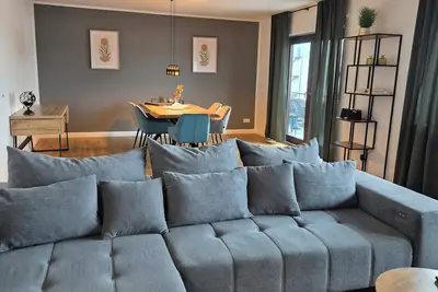 Image de Modern 5-room apartment with roof terrace and conservatory