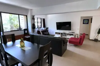 Image de Spacious and comfortable 3-bedroom quiet apartment in La Tahona, Caracas.