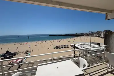 Image de Appartement face à la grande plage