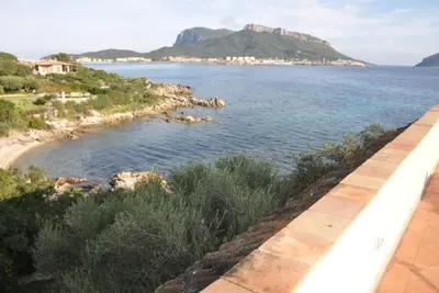Image de In villa with garden by the sea apartment with sun terrace