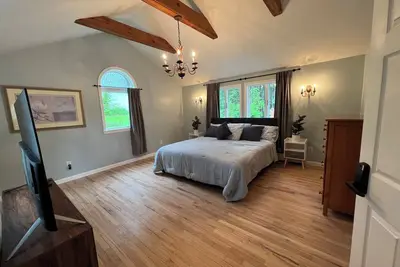 Image de Quiet 3-bedroom cottage w/ 2 specious deck with water views in Brunswick w/ WiFi