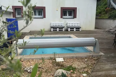 Image de Villa de Charme avec piscine et Bbq, 1 min de Bourgoin-jallieu