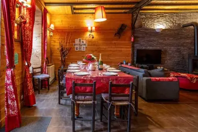 Image de Gite avec 6 chambres, billard, sauna, baby-foot, Villa Jumelia