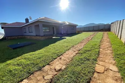 Image de Special Home close to majority of activities in Nyanga as well as the town.