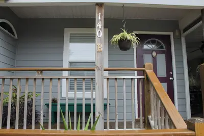 Charming 2-bedroom cottage with WiFi and Ac in Port St. Joe