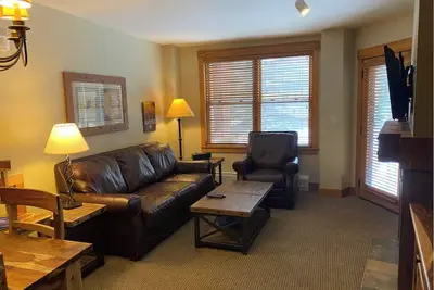 Image de Steps to gondola and village - great pool and hot tubs