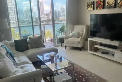 Image de Modern 2br Apartment in Brickell, Central w Sea View