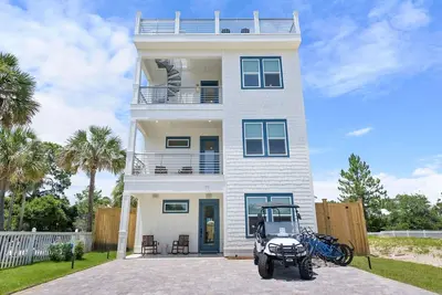 Image de Elegant 6br Seagrove Beach House w/ Heated Pool, Bikes & Golf Cart Included