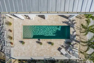 Image de Beautiful 3/3 Island Retreat with Heated Pool, Dock & Private Boat Ramp.