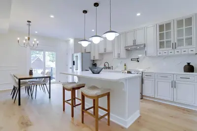 Image de Sojourn Capitol Hill Light, Airy with Rooftop Deck