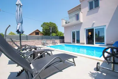 Image de Villa Roza (V1022-K1) - Krk - île de Krk