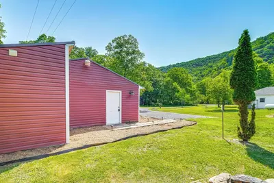 Image de Fish, Hike, Explore: Alleghany Cabin Hideaway