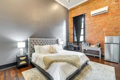 Image de Boutique Studio Stay in the Heart of Marshall!