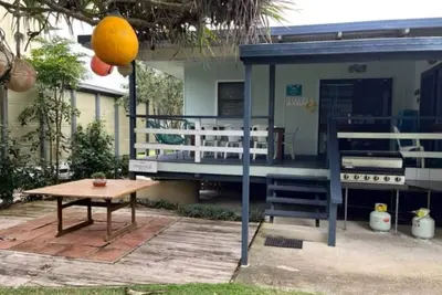 Image de Entire home in Noosa North Shore, Australia\n8 guests*3 bedrooms*7 beds*2 baths