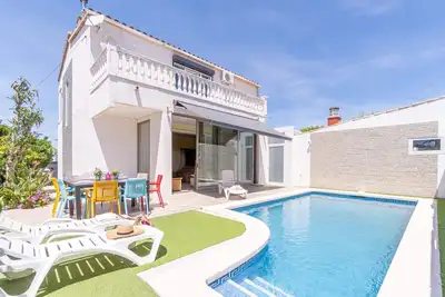Image de Villa à Empuriabrava avec piscine privée