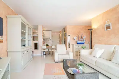 Image de Appartement à Empuriabrava avec Vue sur le Canal