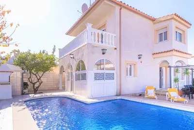 Image de Villa à Empuriabrava avec Piscine Privée