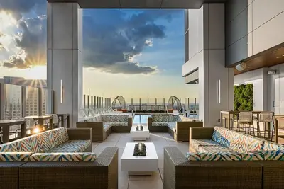 Image de Elevate Your Escape with Wyndham Atlanta – 1 Bedroom Presidential