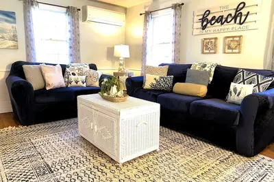 Image de Jaws Nest~Dog Friendly~Oceanside Beauty