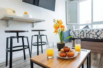 Image de Studio cosy à deux pas de Paris et  stade de France idéal pour couple et famille