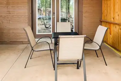Image de Summer Adventures Start in Pinetop 2br Condo