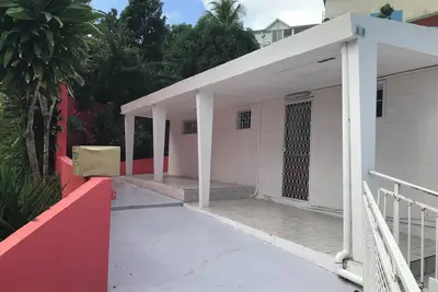 Image de Villa Amelie\nAu frais ou sous les Alizes, la mer toute proche, le sable fin,