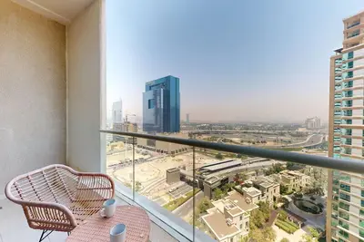 Image de Marina Heights - Bright Two Bedroom with City View