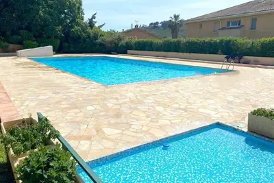 Image de Appartement avec piscine - proche plage