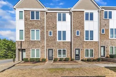 Image de Luxe King 3br Townhouse Mins to Downtown!