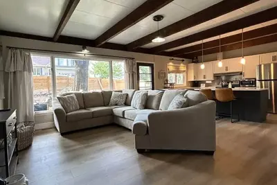 Image de Bearcat Bnb Next to Campus