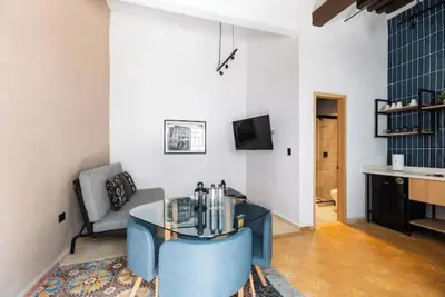 Image de Apartment in the best area of downtown House 212