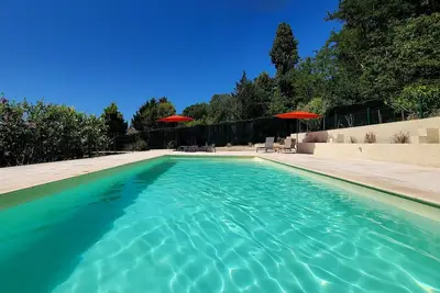 Image de Charmant gîte avec piscine, climatisation, vue et WiFi haut débit