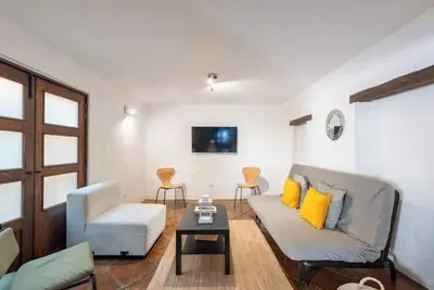 Image de Spacious House in the Heart of Downtown 4bed + Parking