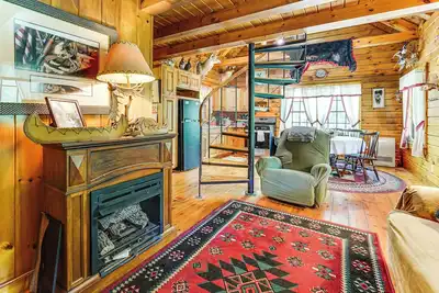 Image de 35 Mi to Acadia: Rustic Retreat in Orland!