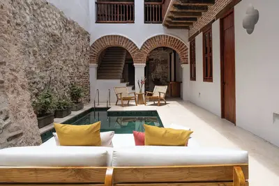 Image de Colonial Mansion with 15 bedrooms in Getsemani for up to 30 Guests