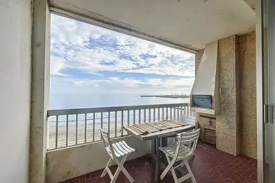 Image de Palavas F2 lumineux, proche plage et commerces, Tv et wifi inclus
