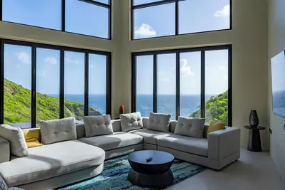 Image de Spacious 5-bedroom villa in enchanting Cap Estate, St Lucia with infinity pool