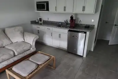 Image de Charming lodge in marvelous Port St. Lucie with WiFi, Ac