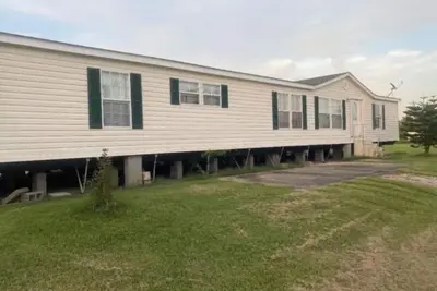Image de Charming 5-bedroom mobile home with Ac in Buras