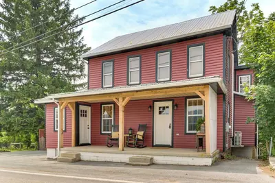 Image de Historic Home w/ Mountain Views in Dry Run