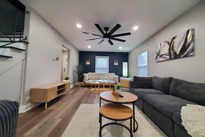 Image de Modern Oasis in Glen Ellyn