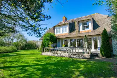 Image de Belle maison de campagne avec sauna, grand jardin