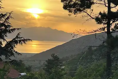 Image de Charming 1-bedroom cottage with beautiful views in enchanting Mikros Prinos