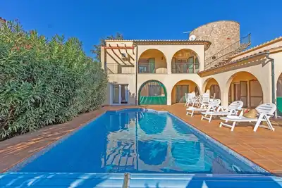 Image de Villa à Empuriabrava avec piscine privée