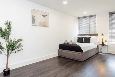 Image de Spacious & Bright Studio in Central Nottingham