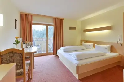 Image de Standard double room - Berghotel Madlener