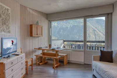 Image de Studio rénové proche des remontées mécaniques avec Wifi