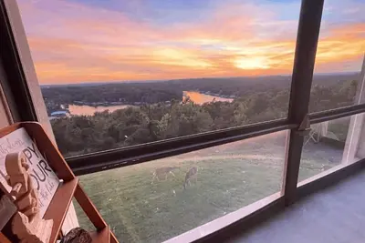 Image de Lakeview 2bd/2ba/Hippo Pool/Regalia Resort/Grill-Sleeps 7pp