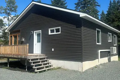 Waterfront Cottage on the Renous River, near the Main Southwest Miramichi River.